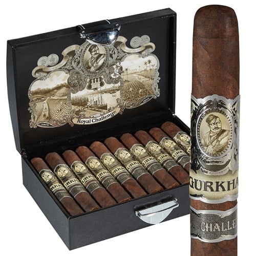 GURKHA ROYAL CHALLENGE MADURO TORO